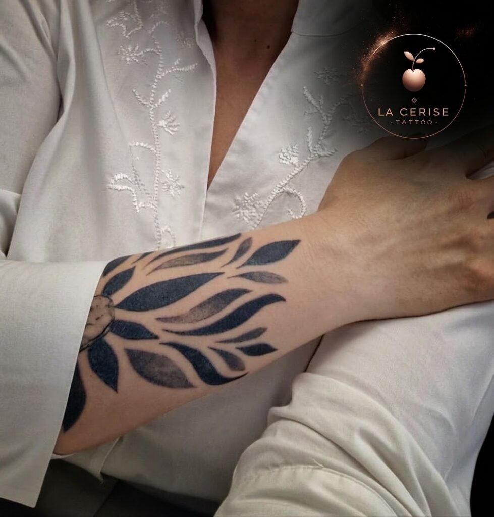 La Cerise Tattoo à Gland- studio de tatouage fine line. 